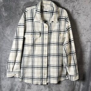 American Eagle Outfitters Plaid Utility Jacket in Black and Cream